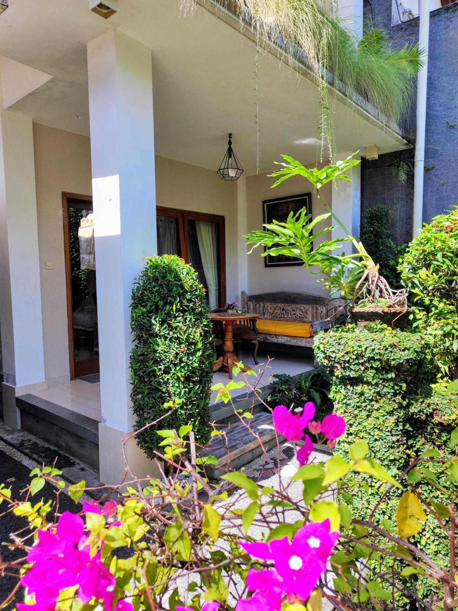 Mandia Bungalows Ubud  Exterior photo